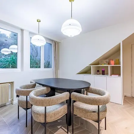 New Spacious 4 Star Family In Chic 16th District Appartamento