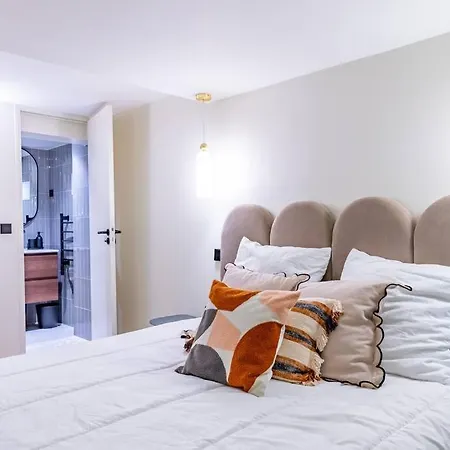 New Spacious 4 Star Family In Chic 16th District Appartamento