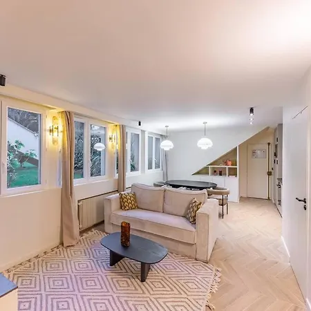 New Spacious 4 Star Family In Chic 16th District Appartamento Parigi